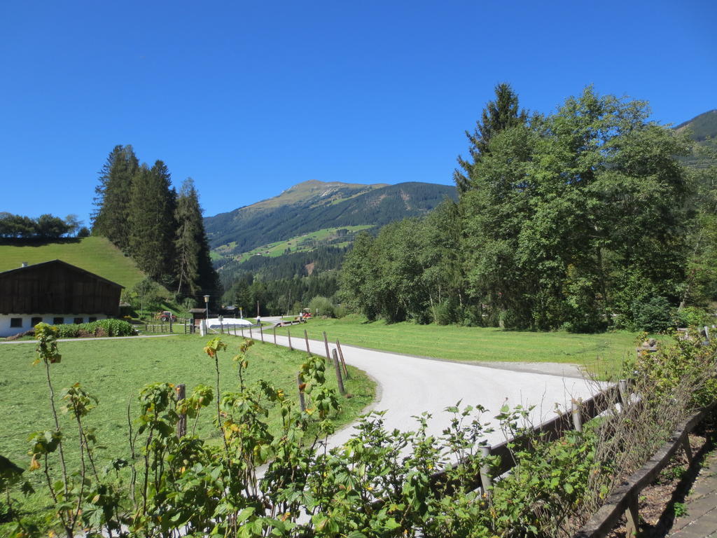 Gaestehaus Scharler Neukirchen am Großvenediger Pokoj fotografie